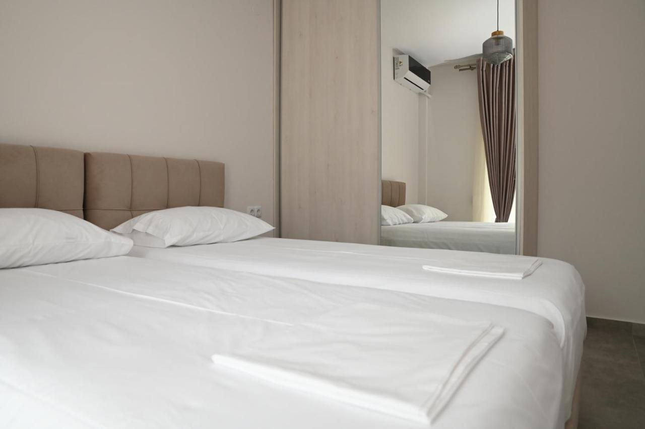 Faidra Apartments Nea Peramos  Luaran gambar